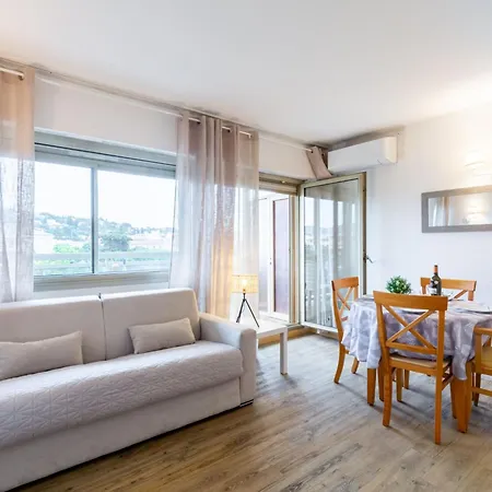 Appartement Les Platanes-3 By Interhome *